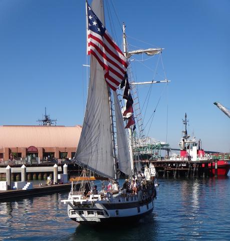 Image of Los Angeles Maritime Institute tall ship in San Pedro Downtown Harbor
